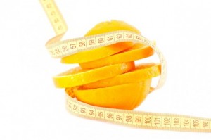 Cut oranges with measurement